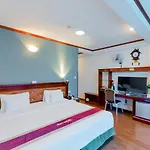 A25 Hotel - 67 Nguyen Truong To